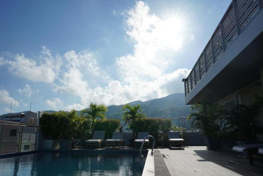 Elegancy Sansabai Hotel Patong Eksteriør billede