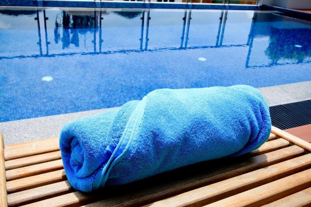 Elegancy Sansabai Hotel Patong Eksteriør billede