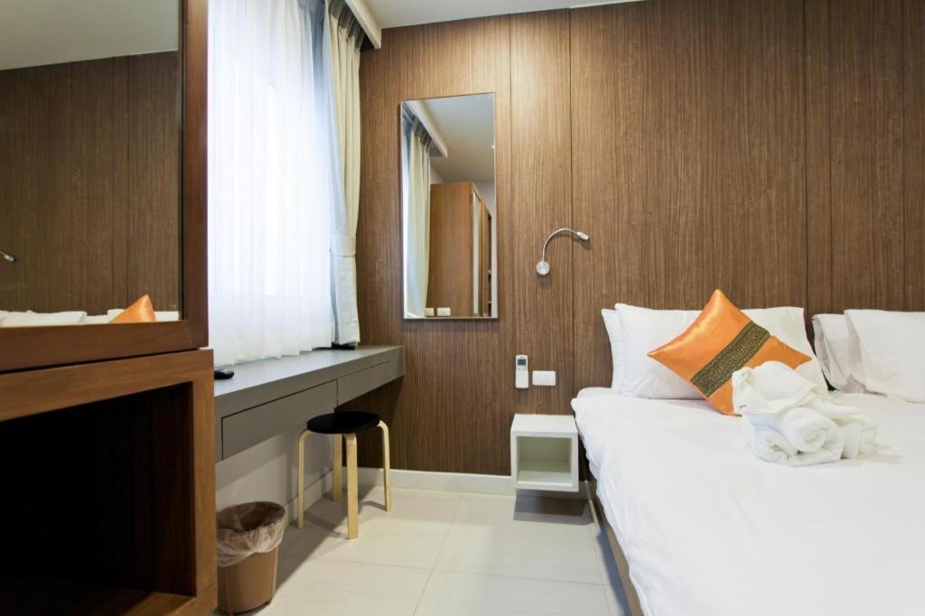 Elegancy Sansabai Hotel Patong Eksteriør billede